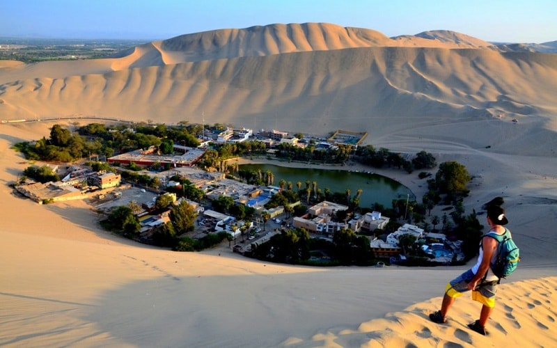 Ốc đảo Huacachina, Peru